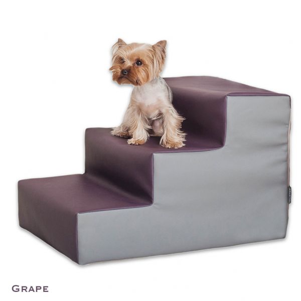 Removable cover for dog stairs on 3 steps