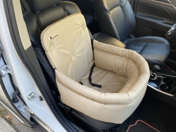 Автокрісло для Собак Happy Travel Beige