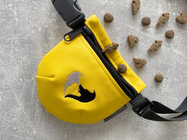 Dog treat bag Lemon