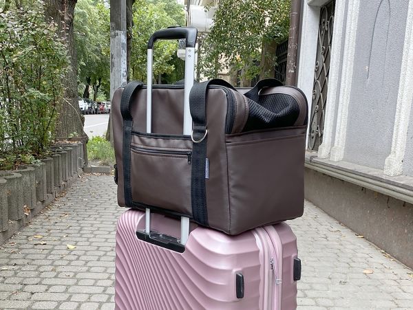 Сумка переноска для собак та котів Voyage Chocolate екошкіра